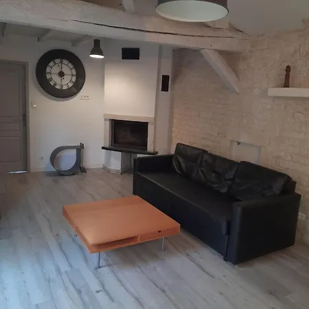 Ferienhaus The Countryside In The Ocean At La Rochelle With Your Feet In The Barn Croix-Chapeau